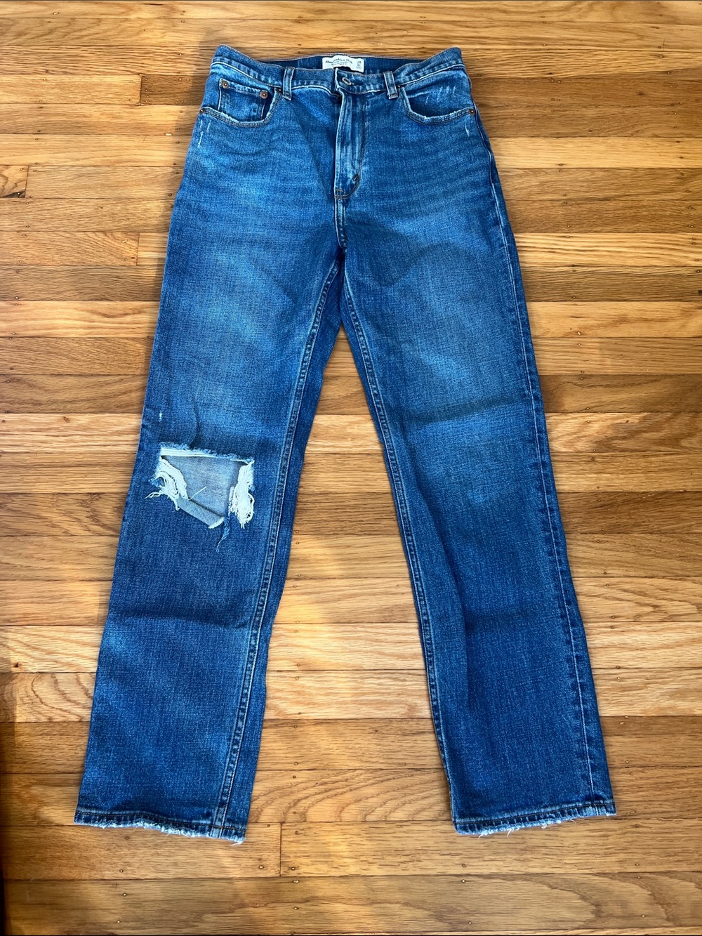 Abercrombie & Fitch Ultra High-Rise Ankle Straight Jeans